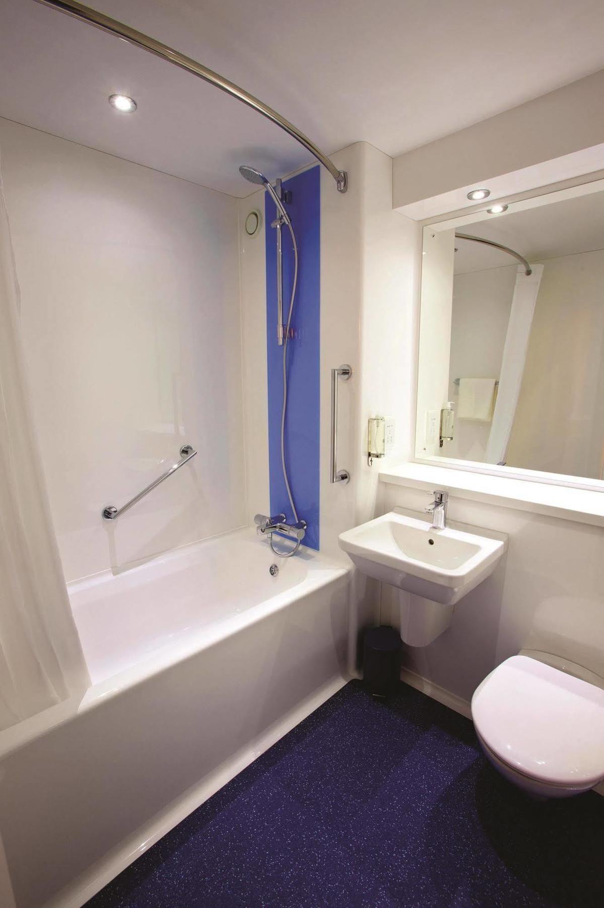 Travelodge London Woolwich Exteriér fotografie